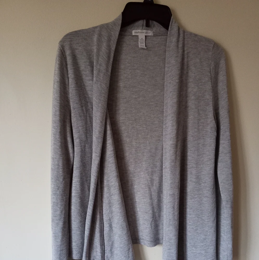 Cardigan - Picture 2 of 7